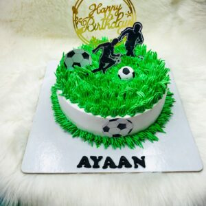 customized-vanilla-cake-football-mania